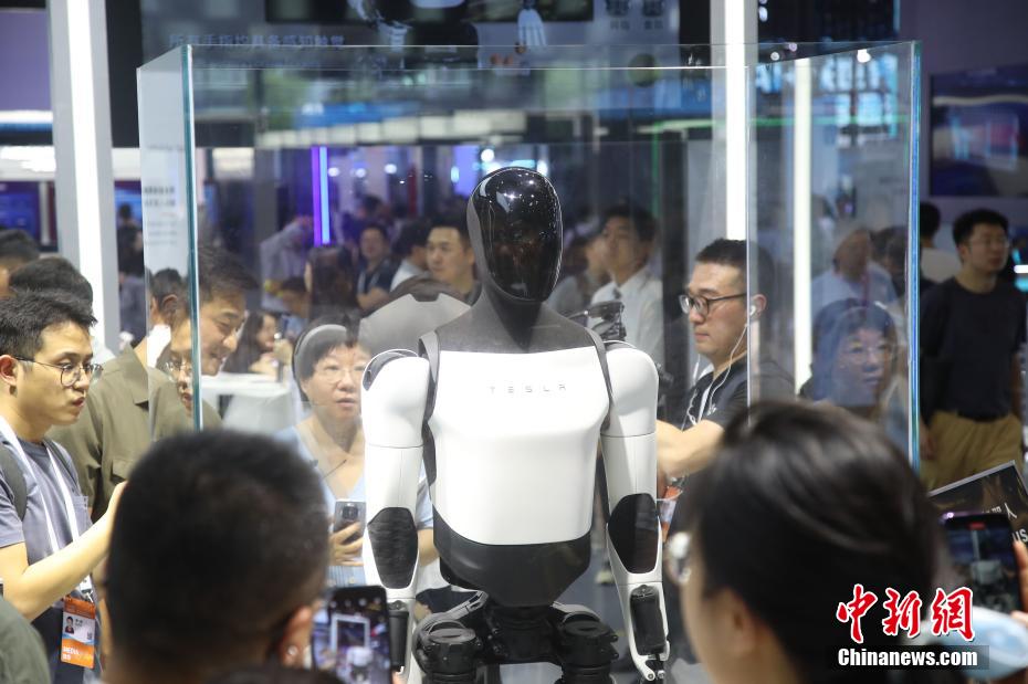 2024世界人工智能大会在上海开幕(8)_光明网(图1) 2024世界人工智能大会在上海开幕(8)_光明网(图1)